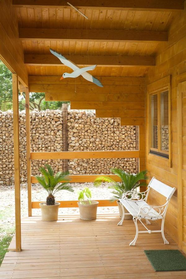 Hermoso Bungalow De Madera Séville Extérieur photo